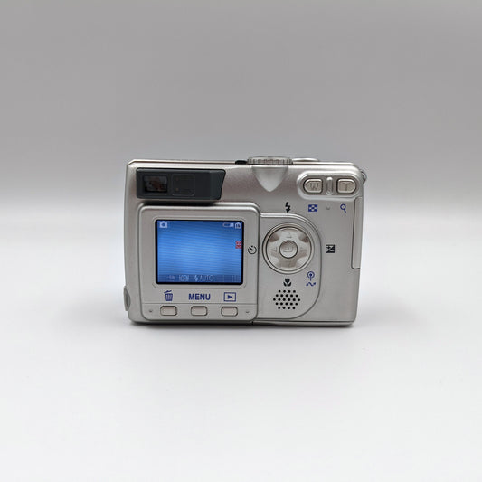 Nikon Coolpix E5200