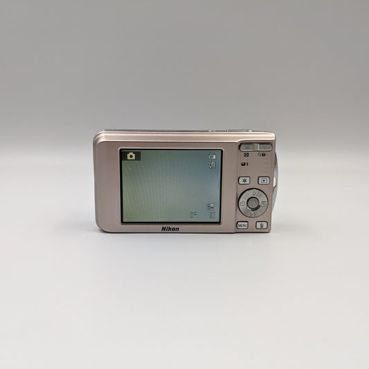 Nikon Coolpix S520
