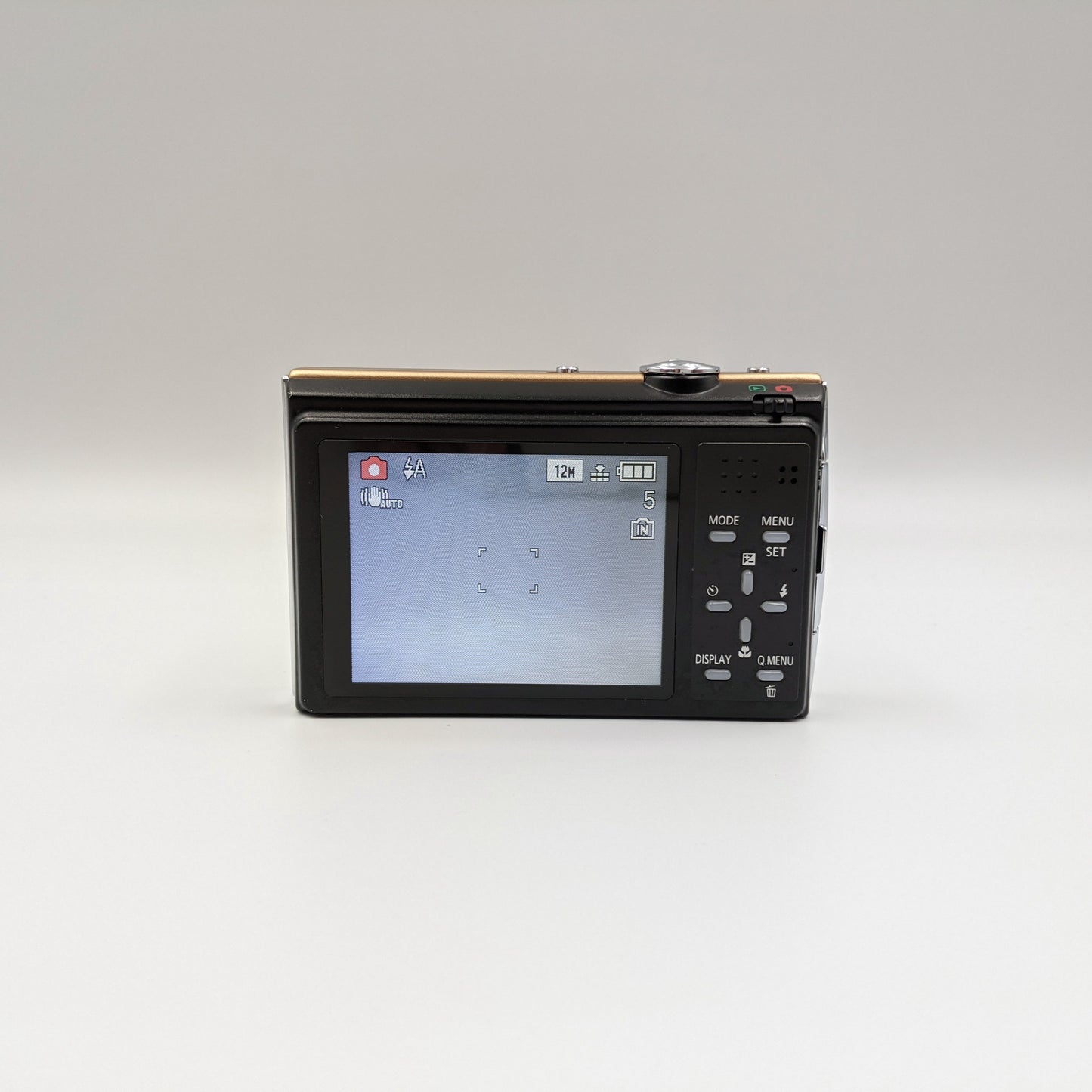 Panasonic Lumix DMC-FP8