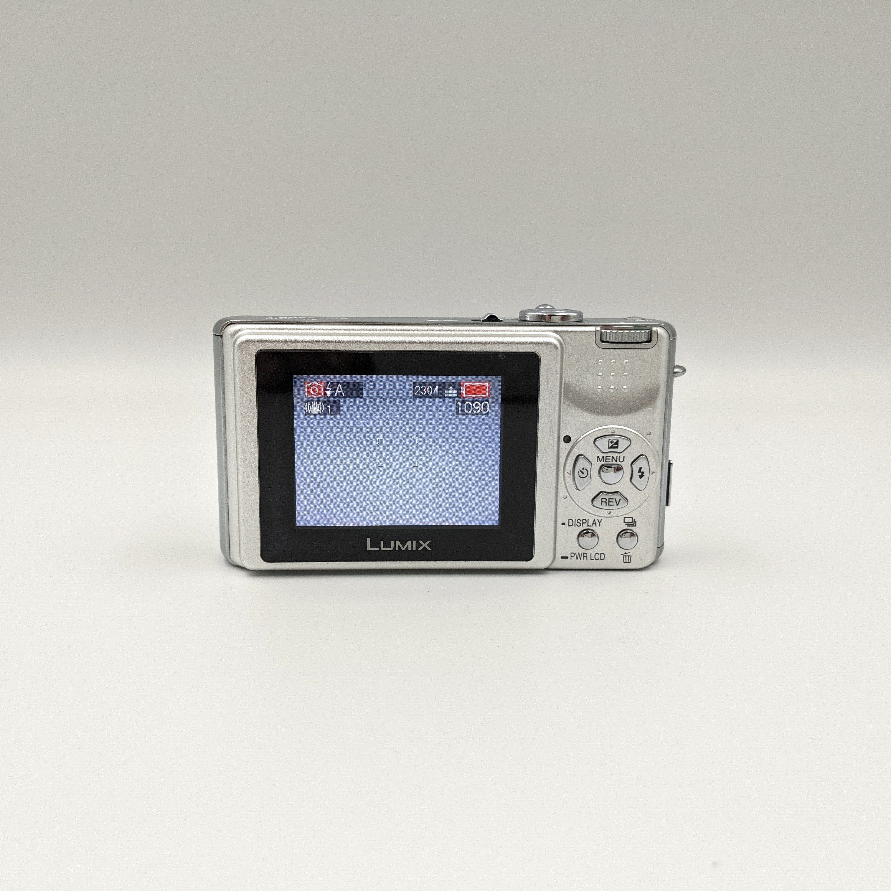 Panasonic Lumix DMC-FX2 – Film Vibes