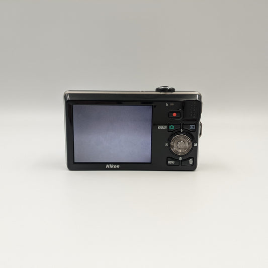 Nikon Coolpix S6000