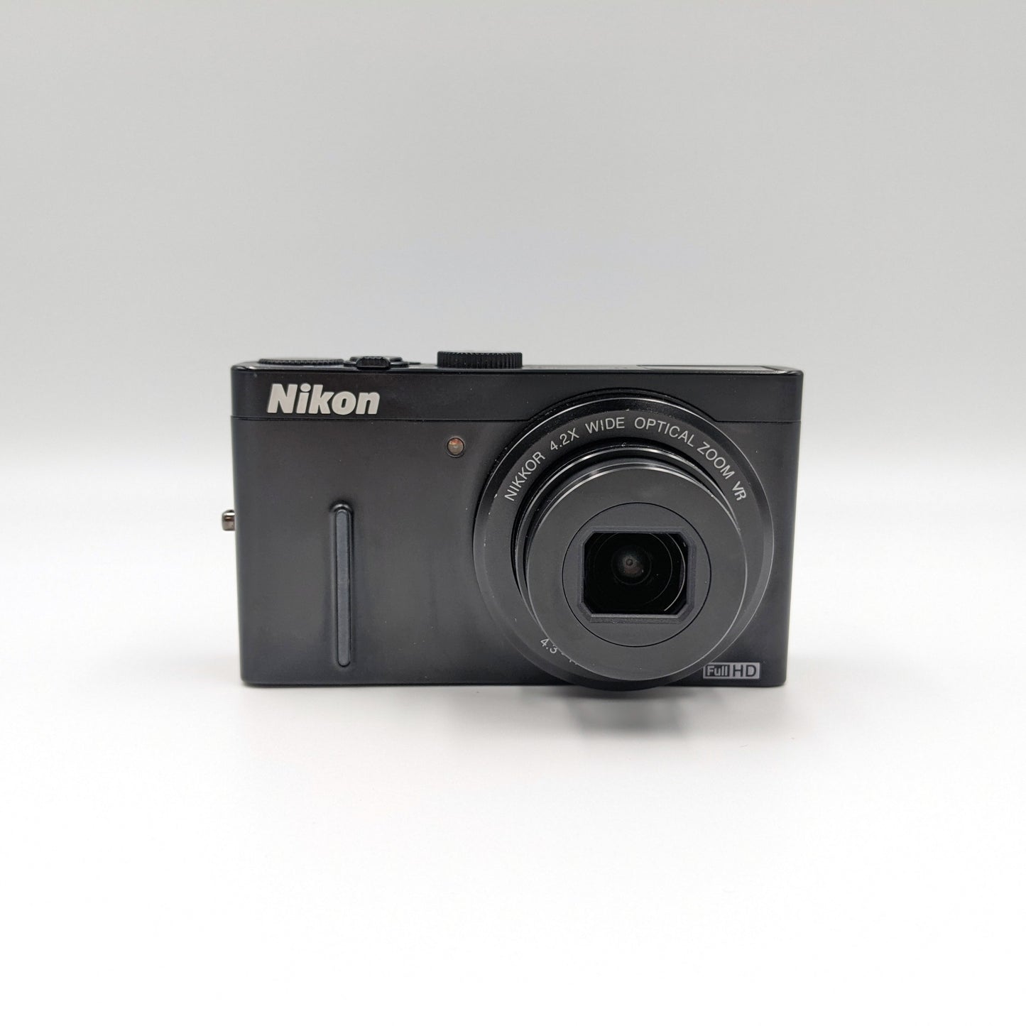 Nikon Coolpix P300