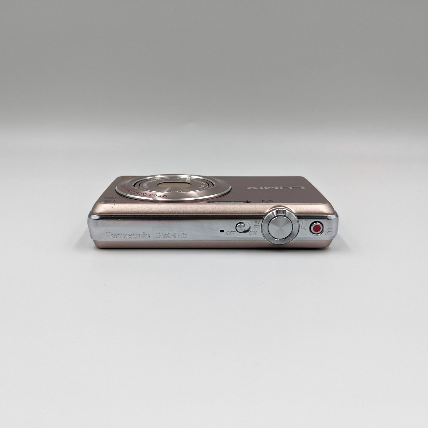 Panasonic Lumix DMC-FH8